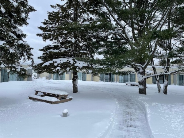 Ambassador Motel image 16