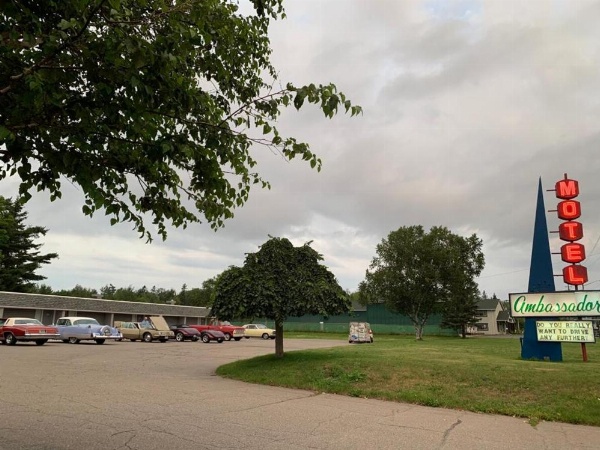 Ambassador Motel image 20